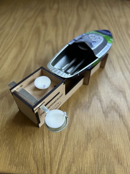 Pop Pop Boat Stand - Image 2